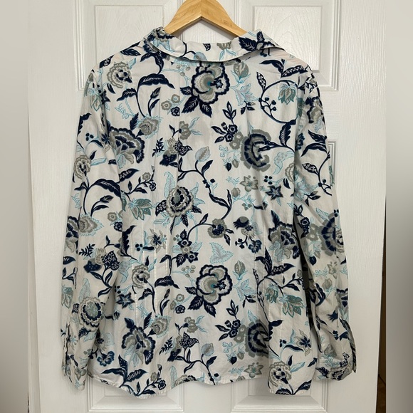 Lafayette 148 cotton button down shirt white blue gray floral print size 22 - Picture 4 of 10